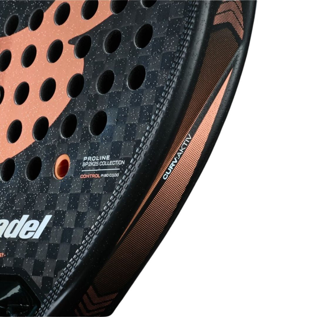 Pala BullPadel Vertex 04 Hybrid 2025