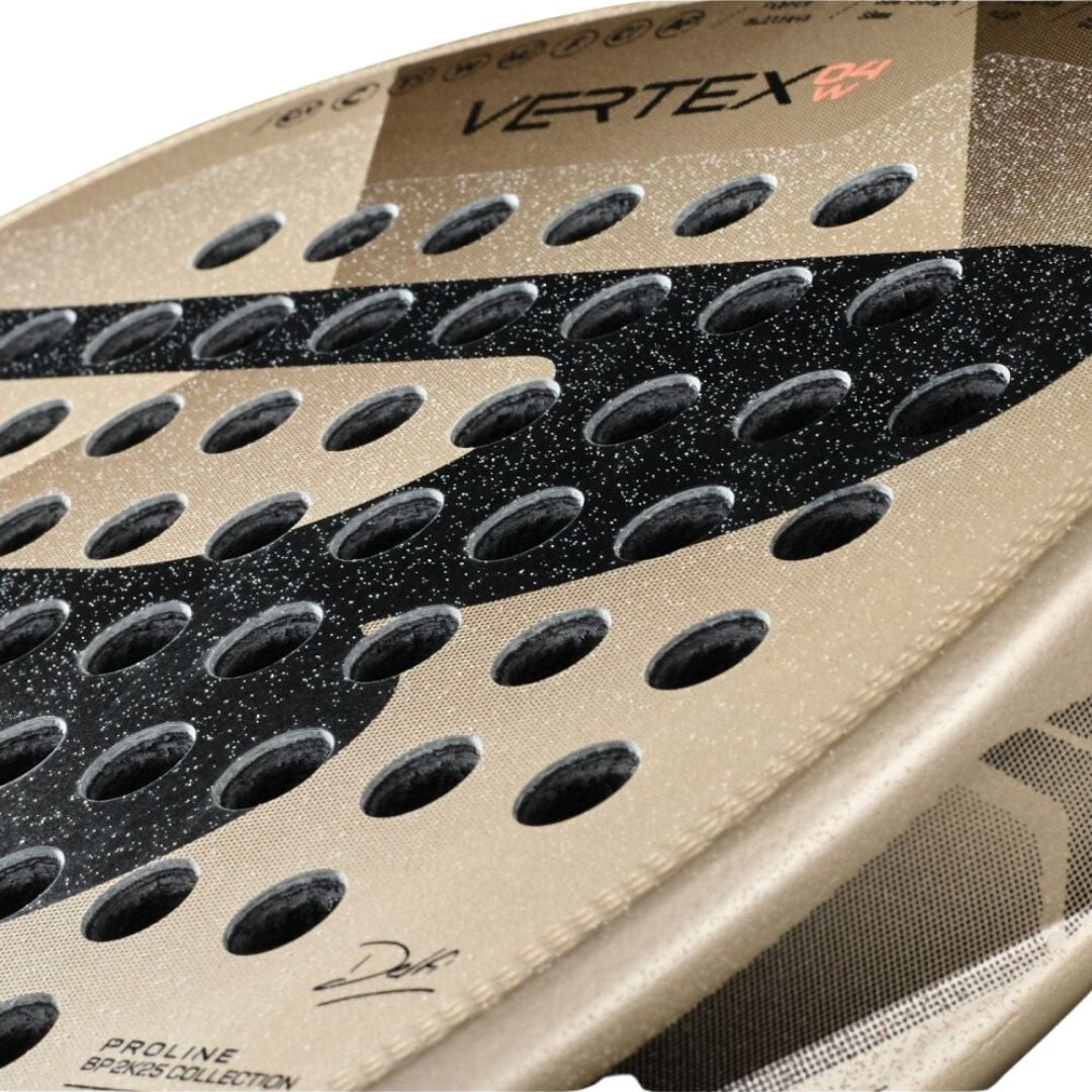 Pala BullPadel Vertex 04 Woman 2025 By Delfi Brea