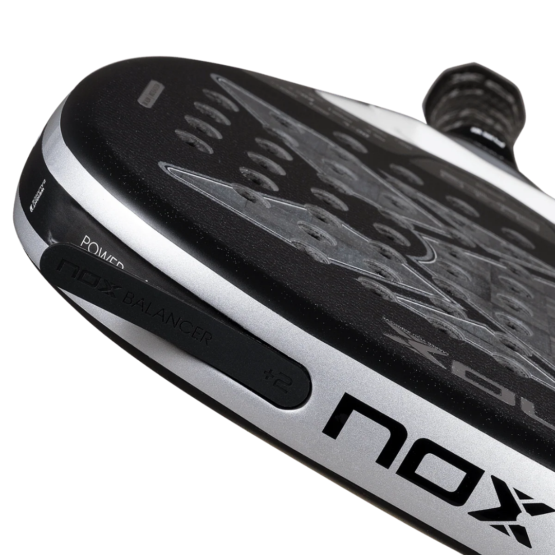Pala de Pádel Nox AT10 Luxury Genius Attack 18K Alum 2026 By Agustín Tapia