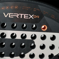 Pala BullPadel Vertex 04 2025