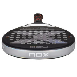Pala Nox AT10 Pro Cup Hard 2025 By Agustin Tapia