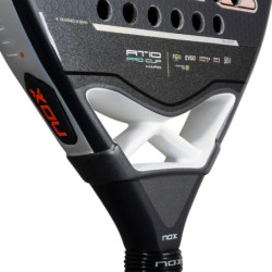 Pala Nox AT10 Pro Cup Hard 2025 By Agustin Tapia