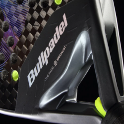 Pala Bullpadel XPLO 2026