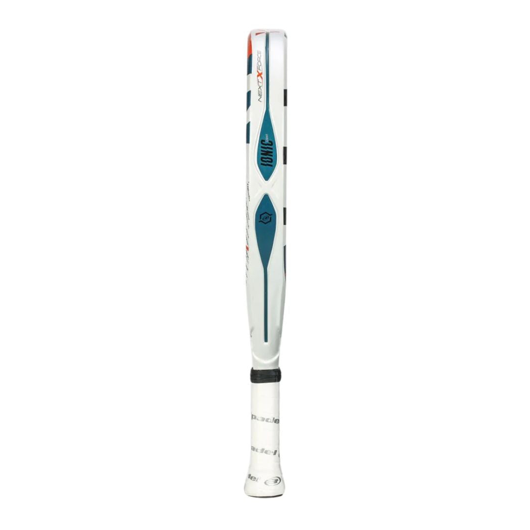 Pala Bullpadel Ionic Light 2025
