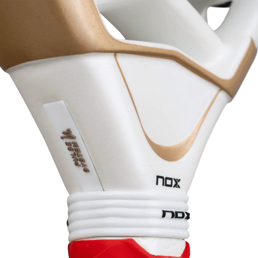 Pala de Pádel Nox AT10 Genius 12K Alum Xtrem 2026 By Agustín Tapia